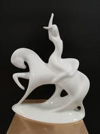 Royal Dux - Jaroslav Ježek (1923-2002) - sculptuur, Woman on, Antiek en Kunst