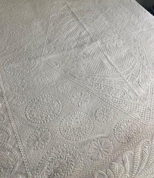 Bedsprei - 230 cm - 280 cm - Spectaculair sprei, Antiek en Kunst, Antiek | Kleden en Textiel