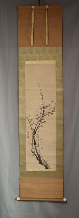 Plum Blossoms in Ink Wash Painting - With signature Knen, Antiek en Kunst, Antiek | Overige Antiek