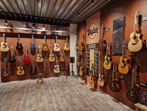Grote collectie Taylor Guitars | Muziekhuis Souman, Muziek en Instrumenten, Snaarinstrumenten | Gitaren | Akoestisch, Nieuw, Ophalen of Verzenden