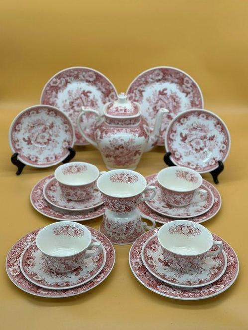 Koffieservies - Balmoral Kaffeeservice mit Kanne in Rot –, Antiek en Kunst, Antiek | Meubels | Tafels