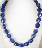 Natuurlijk lapis lazuli uit Afghanistan - symbool van vrede,