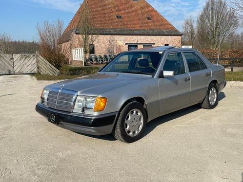 Mercedes-Benz - E 400 - 1992, Auto's, Oldtimers