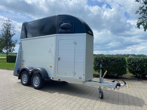 Paardentrailer huren voor maar € 40,- per dag, Dieren en Toebehoren, Paarden en Pony's | Trailers en Aanhangwagens, 1-paards trailer