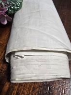 Textiel - 830 cm - 78 cm - Oude stoffen