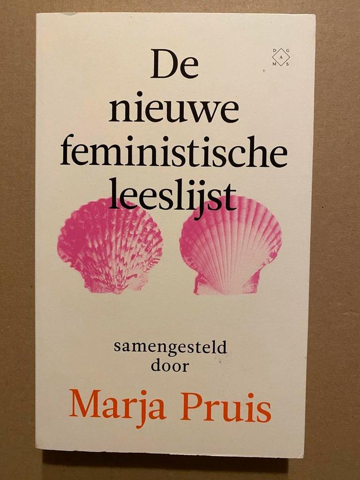 Bespiegelingen over Feminisme - De Nieuwe Leeslijst - NIEUW, Boeken, Literatuur, Zo goed als nieuw, Nederland, Verzenden