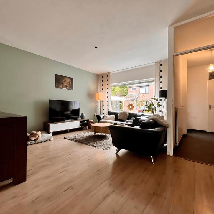 Eengezinswoning met tuin, wasmachine, gestoffeerd,..., Huizen en Kamers, Huizen te koop