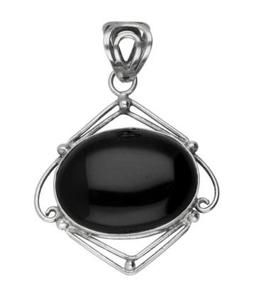 Zilveren Onyx ovaal met fantasie vatting kettinghanger beschikbaar voor biedingen