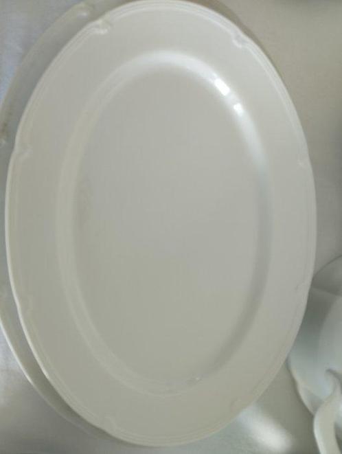 Spal - Gérald Gulotta - Tafelservies (82) - Classic White -, Antiek en Kunst, Antiek | Meubels | Tafels
