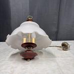Plafondlamp - Metaal, Opaline Glas. - Klassiek / Landelijk., Antiek en Kunst
