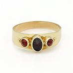 Zonder minimumprijs - Ring - 14 karaat Geel goud - Granaat, Nieuw