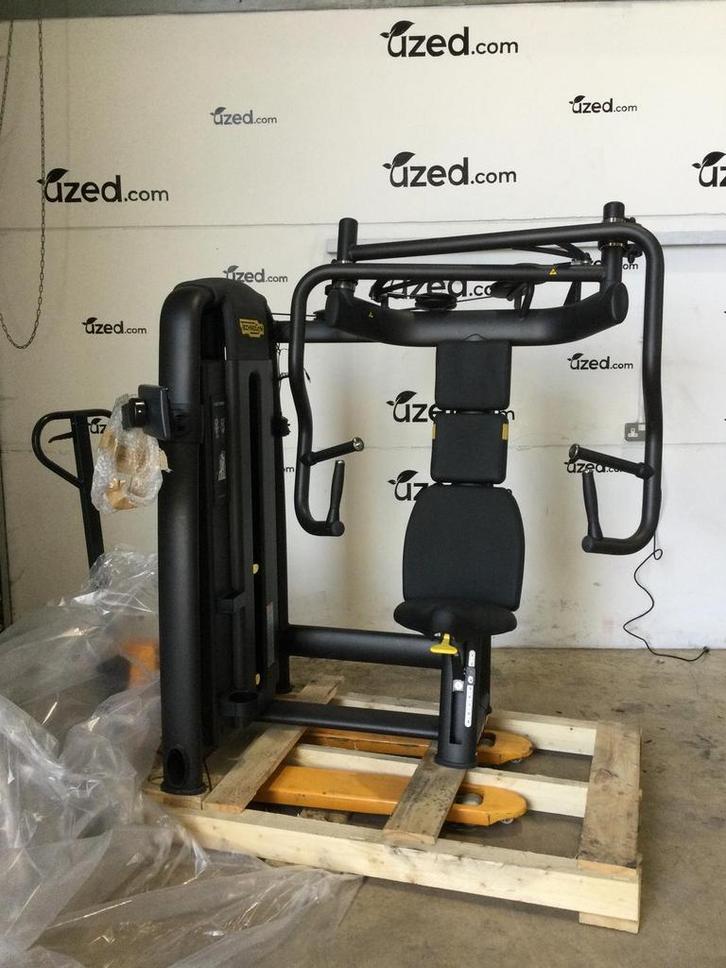 Technogym Selection 900 Chest Press Unity Mini, Sport en Fitness, Fitnessapparatuur, Gebruikt