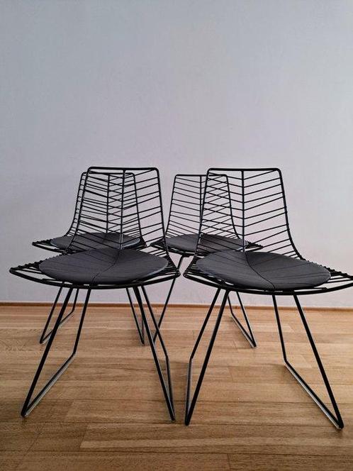 Arper - Lievore Altherr Molina - Leaf - Stoel (4) - Staal -, Antiek en Kunst, Antiek | Meubels | Stoelen en Banken