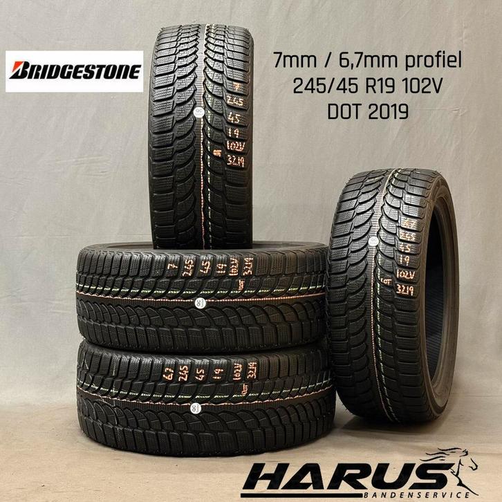 245/45/19 102V Bridgestone winterbanden 7/6,7mm profiel 4X, Auto-onderdelen, Banden en Velgen, 19 inch, Erkend duurzaam, Winterbanden