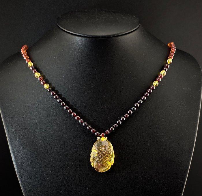 Unieke Baltische barnsteenketting – Uitgeholde vishanger met, Antiek en Kunst, Curiosa en Brocante