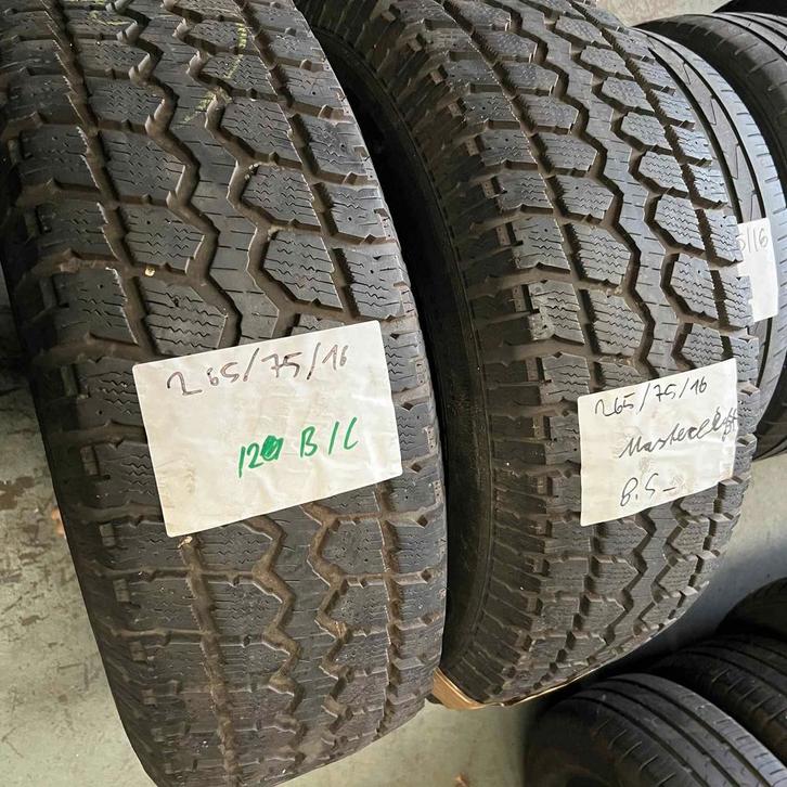 2 x Mastercraft 265-75-16 Winterbanden 8,5mm, Auto-onderdelen, Banden en Velgen, 16 inch, Winterbanden, 265 mm, Personenwagen