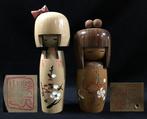 Set van 2 / Gesigneerd / houten kokeshi-poppen (H:18-21 cm)