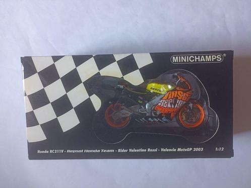 Minichamps 1:12 - Model motorfiets - HONDA - RC211V TEAM, Hobby en Vrije tijd, Modelauto's | 1:5 tot 1:12