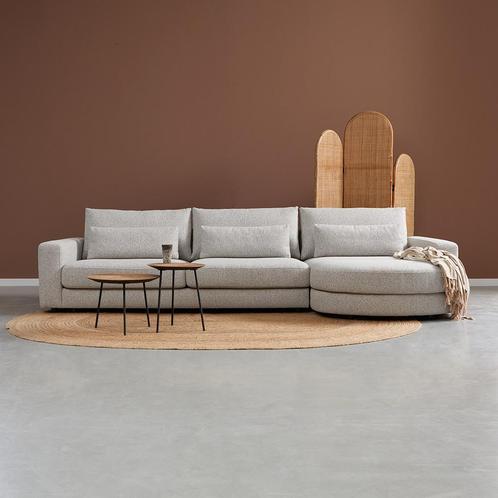 *WOONWINKEL* Grote Bank Met Ronde Chaise Longue Rechts Beige, Huis en Inrichting, Banken | Bankstellen, Nieuw, Verzenden