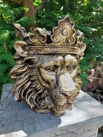 Beeld, lion head garden statue bronze color for flowers and