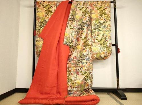 Japanse Bruiloft Kimono “Uchikake” – Kinran & Karaori, Antiek en Kunst, Antiek | Overige Antiek