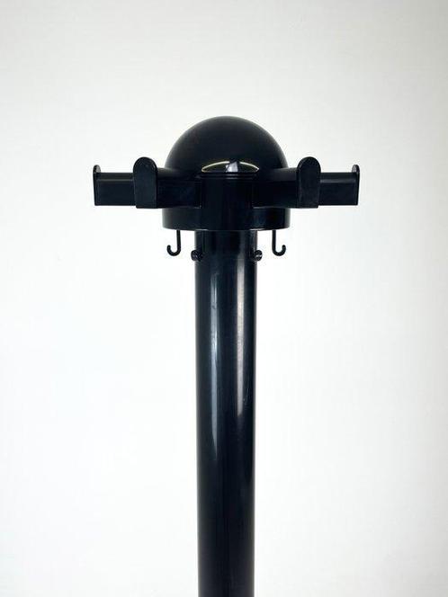 Kartell - centrokappa - Kapstok - 4653 - Plastic, Antiek en Kunst, Antiek | Meubels | Stoelen en Banken