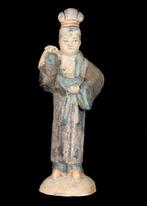 Oud-Chinees Terracotta Vrouwelijk hofdienaar beeldje