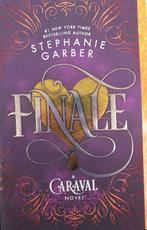 Finale: A Caraval Novel 9781250157683 Stephanie Garber, Boeken, Verzenden, Zo goed als nieuw, Stephanie Garber