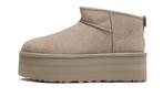 UGG Classic Ultra Mini Platform Boot Goat - maat 39, Verzenden, Nieuw, Sneakers of Gympen