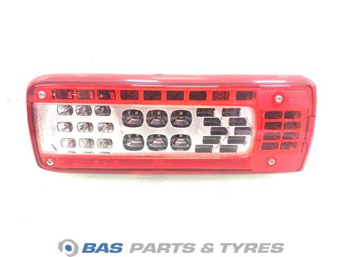 Achterlicht Volvo 23690771, Auto-onderdelen, Vrachtwagen-onderdelen, Gebruikt, Volvo, Verlichting, Ophalen