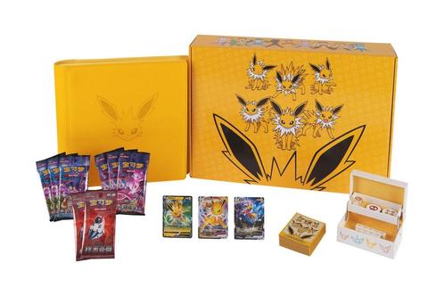 Pokémon Jolteon VMAX Advanced Gift Box Chinees, Hobby en Vrije tijd, Verzamelkaartspellen | Pokémon, Ophalen of Verzenden
