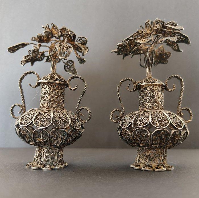 Paar potjes met palmtakken in filigraan. - Zilver -, Antiek en Kunst, Kunst | Niet-Westerse kunst