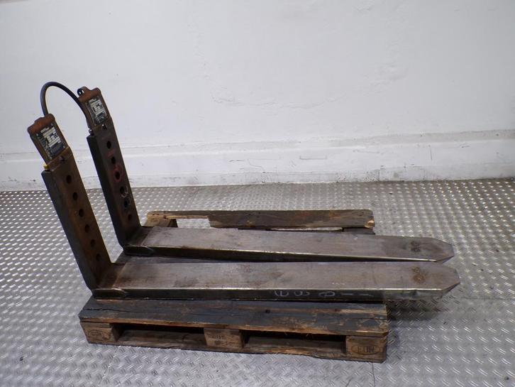 Kooi Schuifvorken 1400 - 2400 OUTLET, Zakelijke goederen, Machines en Bouw | Heftrucks en Intern transport, 2000 tot 3000 kg, Overige aandrijving