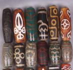 Dzi kralen - Tibetan Dzi amuletten - 9-ogen Dzi, Kubera Dzi,, Antiek en Kunst