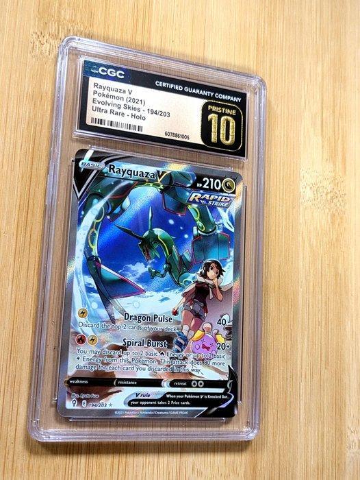 Pokémon - 1 Graded card - Rayquaza V - PRISTINE 10 194/203, Hobby en Vrije tijd, Verzamelkaartspellen | Pokémon