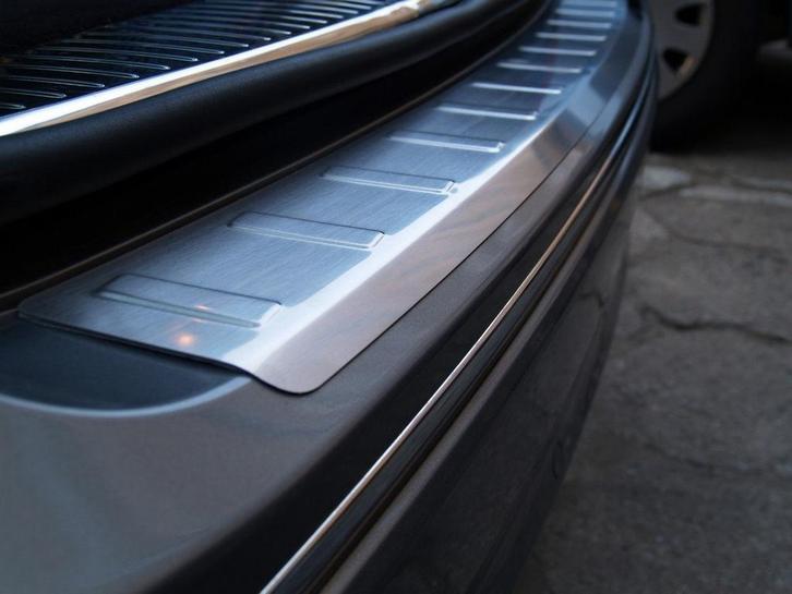 Achterbumperbeschermer | Mercedes C-Klasse W204 T Model 2007, Auto-onderdelen, Carrosserie en Plaatwerk, Nieuw, Mercedes-Benz