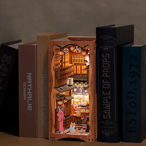 Book Nook - Under The Sakura Tree LED Light (214 stukjes) |, Kinderen en Baby's, Speelgoed | Bouwstenen, Nieuw, Verzenden