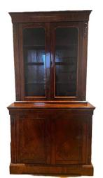 Credenza - Walnoot, Knoesthout, Antiek en Kunst