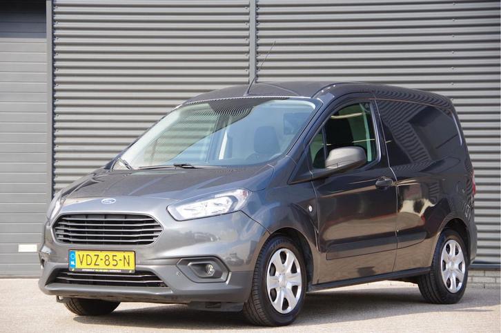 Ford Transit Courier 1.5 TDCI Trend TREKHAAK, CRUISE, AIRCO,, Auto's, Bestelauto's, Onderhoudsboekje, Lease, Grijs, Handgeschakeld