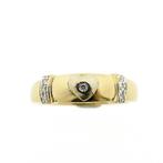 18 Krt. Bicolor gouden ring met hartje en diamant 0,07 ct., Gebruikt, Overige kleuren, Ophalen of Verzenden, 17 tot 18