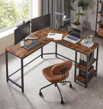 L-vormig Hoekbureau met Planken – Industrieel Design beschikbaar voor biedingen