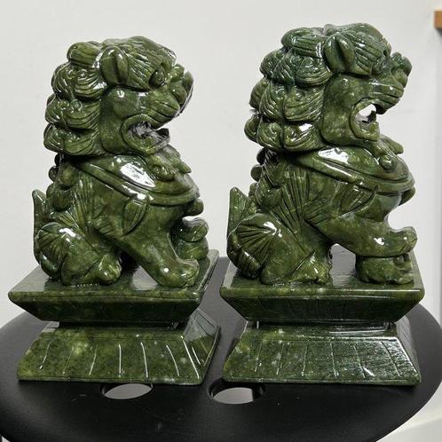 Nefriet Nefriet Jade Fu Dog (Foo Dog) Guardian set - Hoogte:, Verzamelen, Mineralen en Fossielen