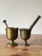 Vijzel en stamper (4) - Brons - 2 vijzels met stampers, Antiek en Kunst