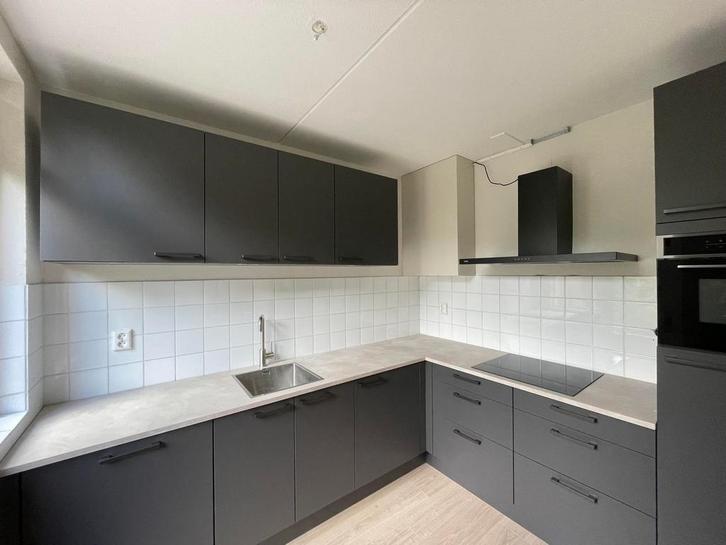 Huis te huur 5 kamers, Hoofddorp, Huizen en Kamers, Huizen te huur, Direct bij eigenaar, Noord-Holland, Tussenwoning