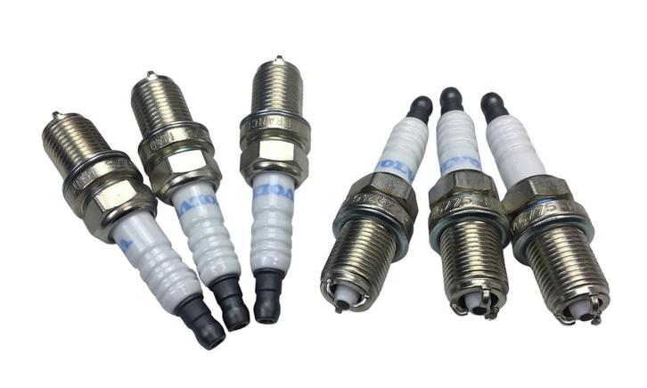 Volvo Bougieset 960+S80+S90+V90 6 cilinder origineel Volvo V, Auto-onderdelen, Motor en Toebehoren, Nieuw, Volvo, Verzenden