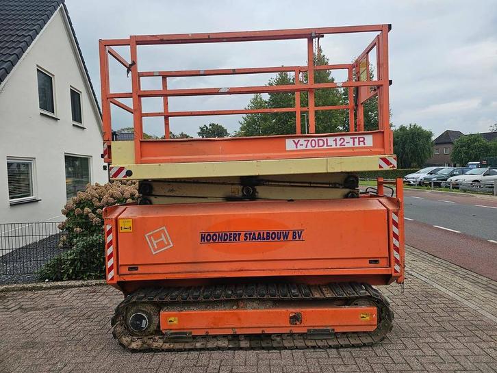 Veiling: Schaarhoogwerker Hollandlift Monostar Y-700DL12-TR, Zakelijke goederen, Machines en Bouw | Liften, Steigers en Ladders