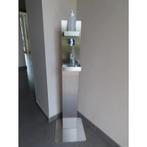 Desinfectiezuil | RVS | Schappen | 1250(h)mm Attends, Verzenden, Nieuw in verpakking
