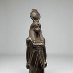 Replica van het oude Egypte Standbeeld van de godin Isis met
