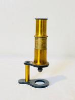 Microscoop - Ancien instrument dobservation scientifique