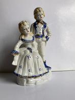 Capodimonte - Figuur - Marchio M incusso nella pasta Coppia